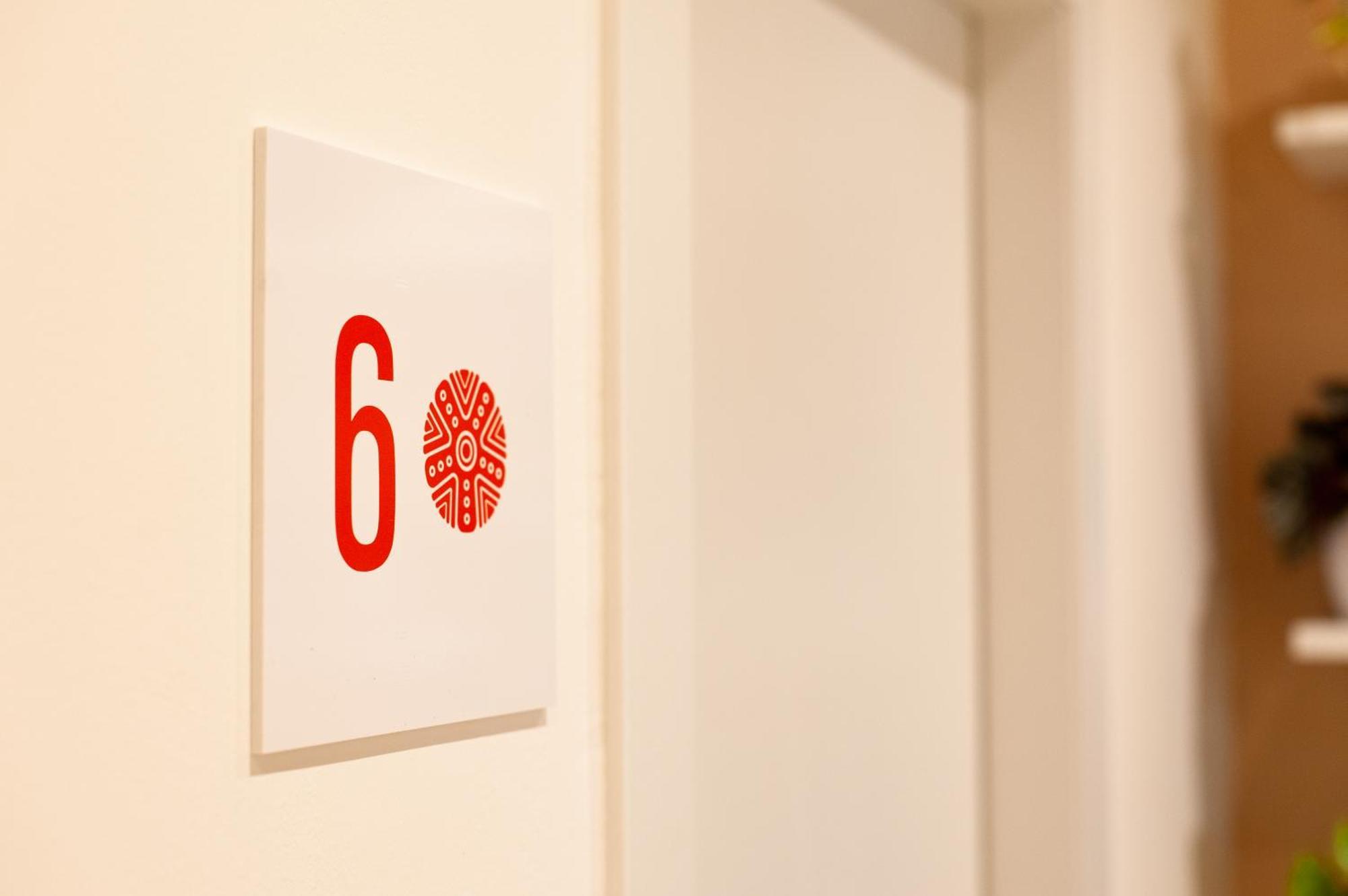 Three Rooms ألغيرو المظهر الخارجي الصورة