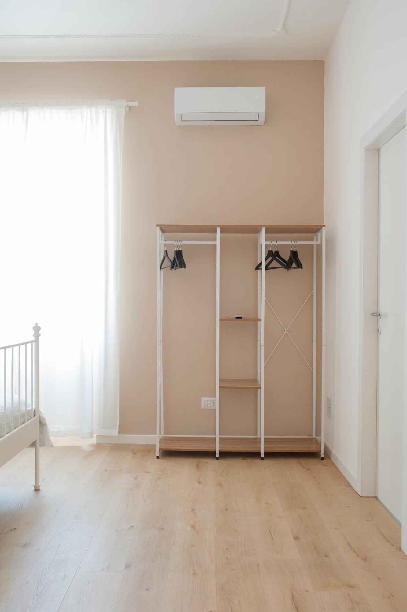 Three Rooms ألغيرو المظهر الخارجي الصورة